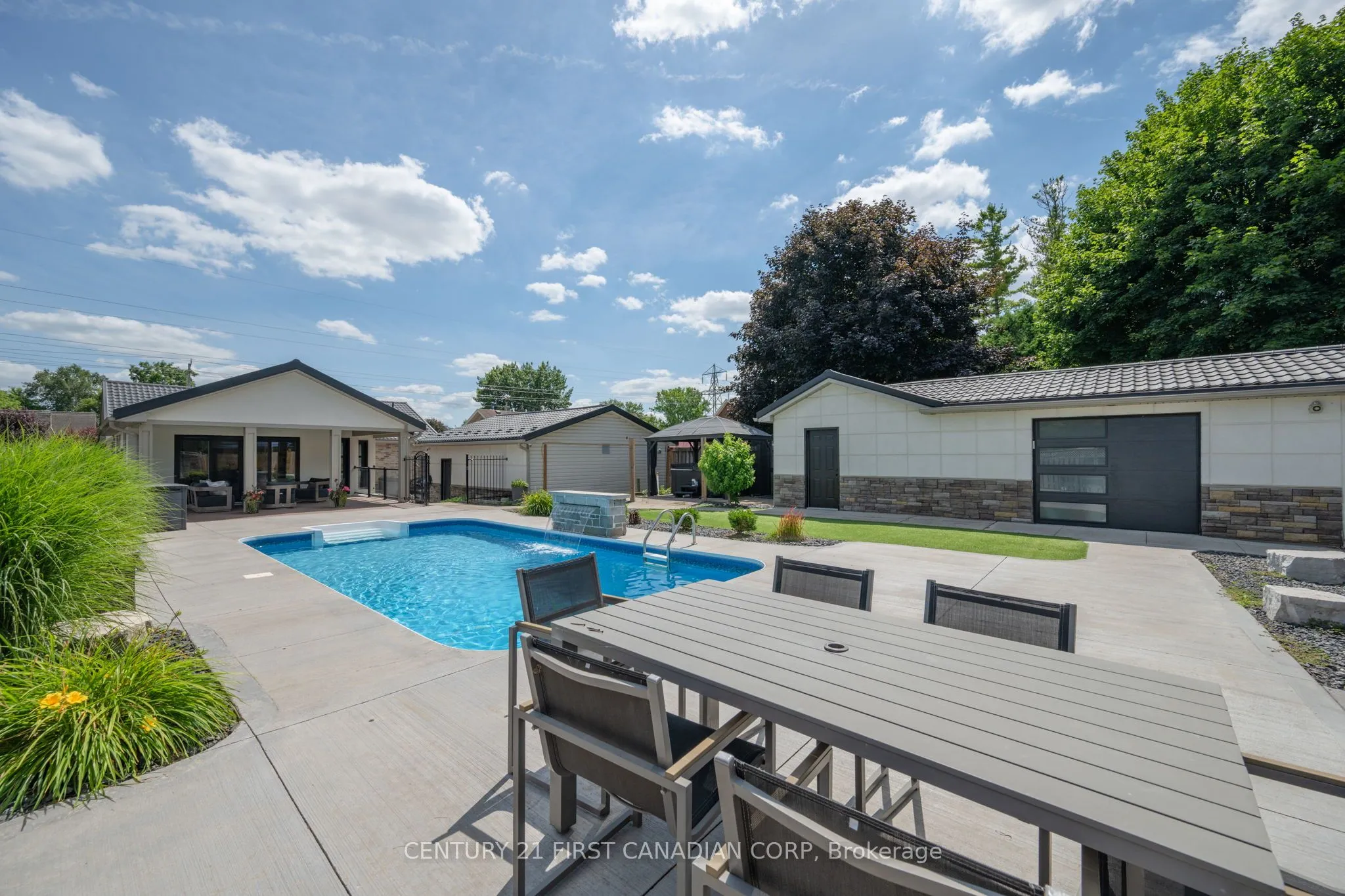 1610 Gore Road, ON N5W 1T8