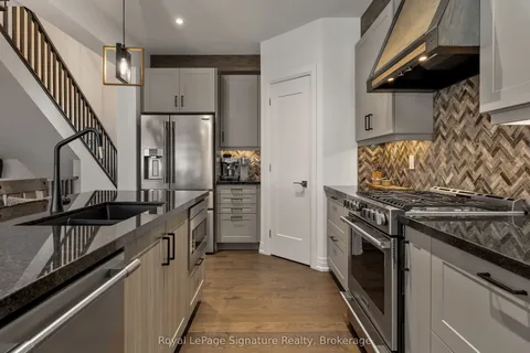 104 CLIPPERS Lane, ON N0H 2P0