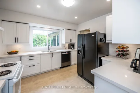 122 Forest Hill Road, ON L3M 1A3