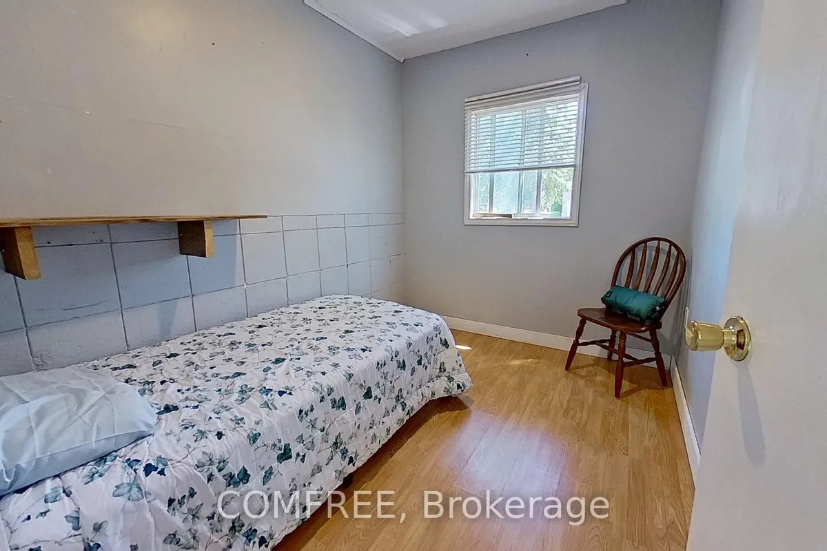 110 Gilbert Street, ON K8P 3H2