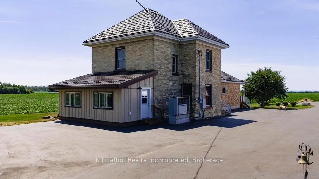 79823 BLUEWATER Highway, ON N7A 3X8