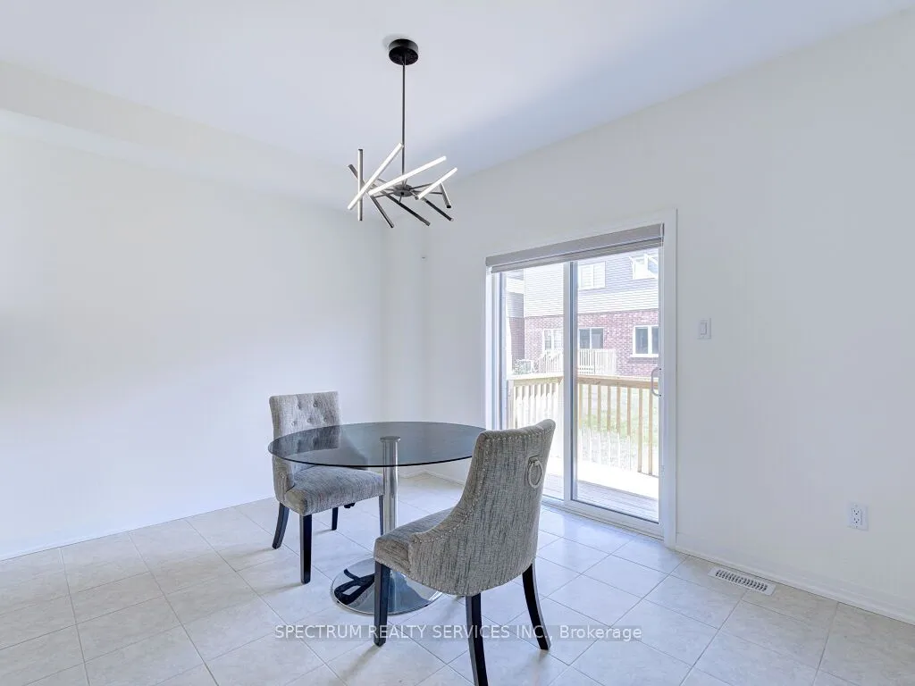 44 Dennis Avenue, ON N3V 0B9