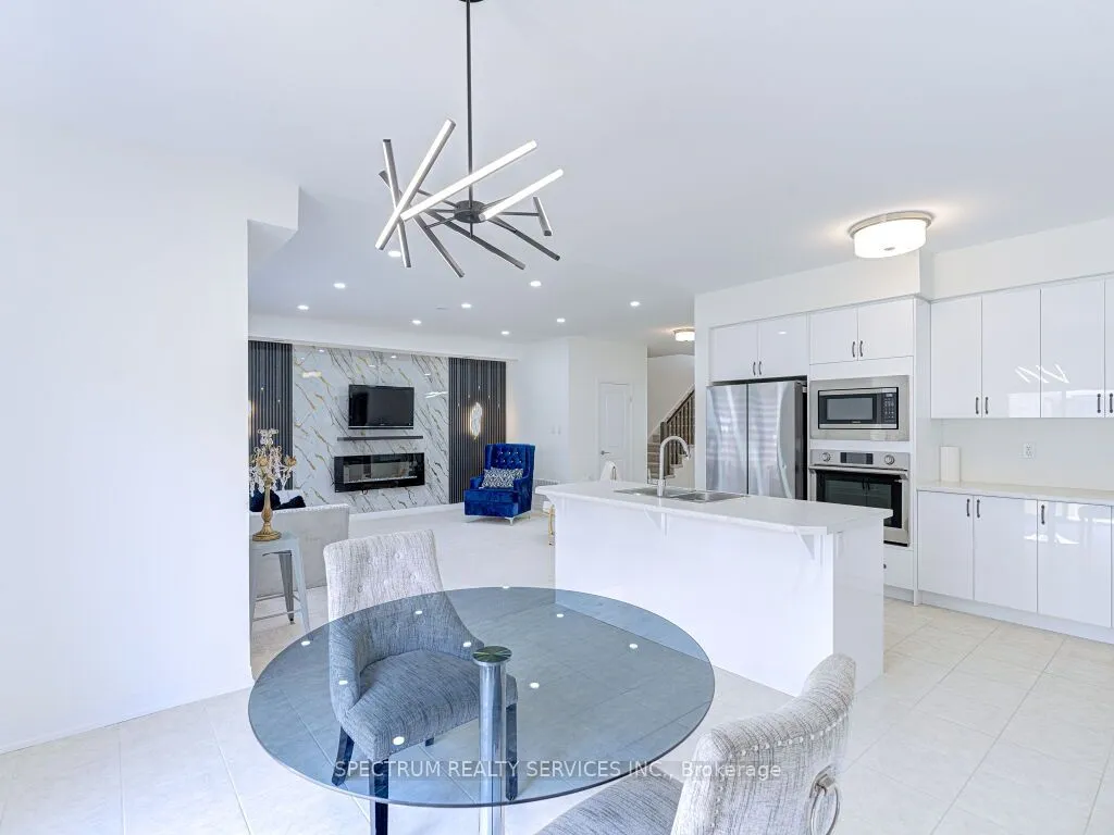 44 Dennis Avenue, ON N3V 0B9