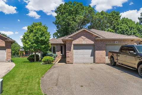48 Bridgewater Court, ON L3C 7M6