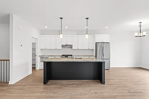 1053 Moore Street, ON K6V 0H1