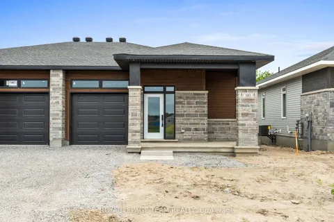 1053 Moore Street, ON K6V 0H1