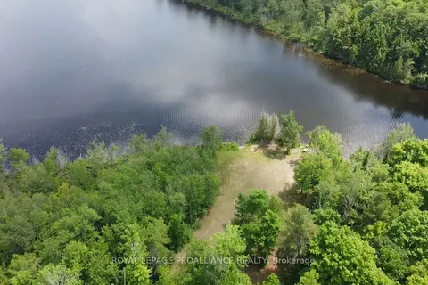 1033 Waterworth Lane, ON K0H 2M0