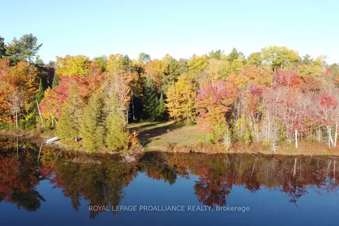 1033 Waterworth Lane, ON K0H 2M0