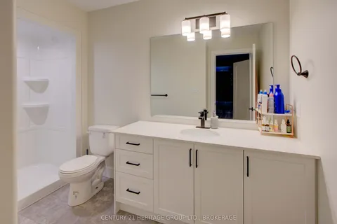 28 Dusenbury Drive, ON K0H 2H0