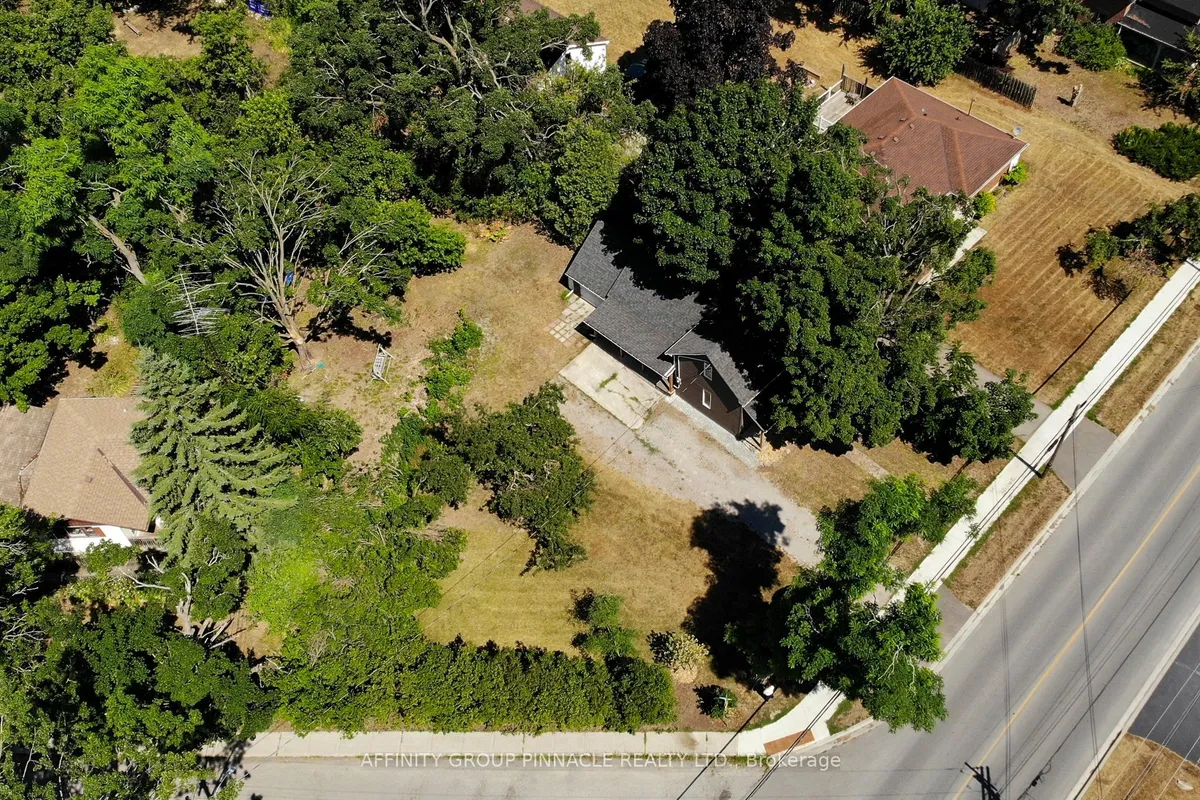 190 Main Street, ON K0M 1A0