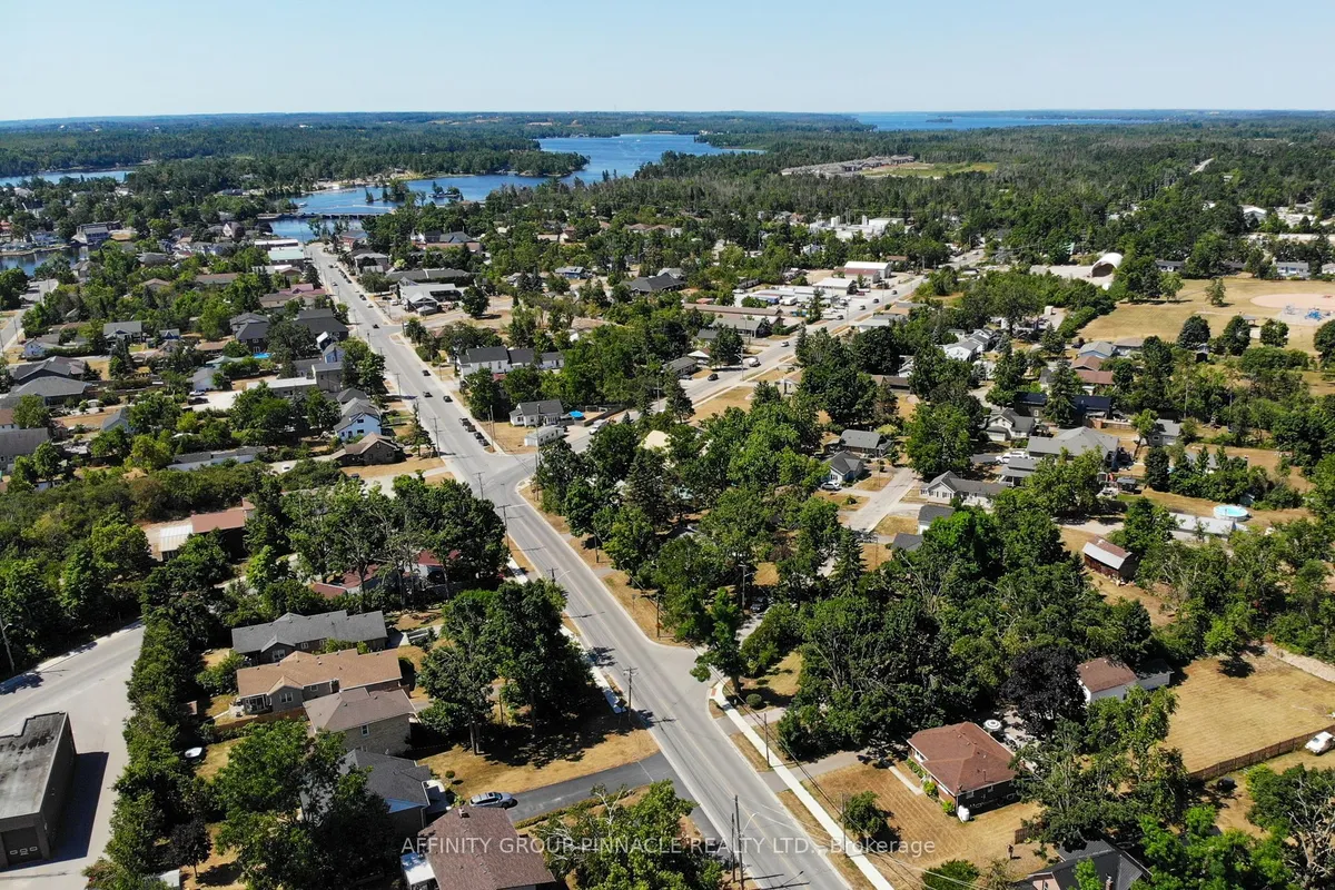 190 Main Street, ON K0M 1A0