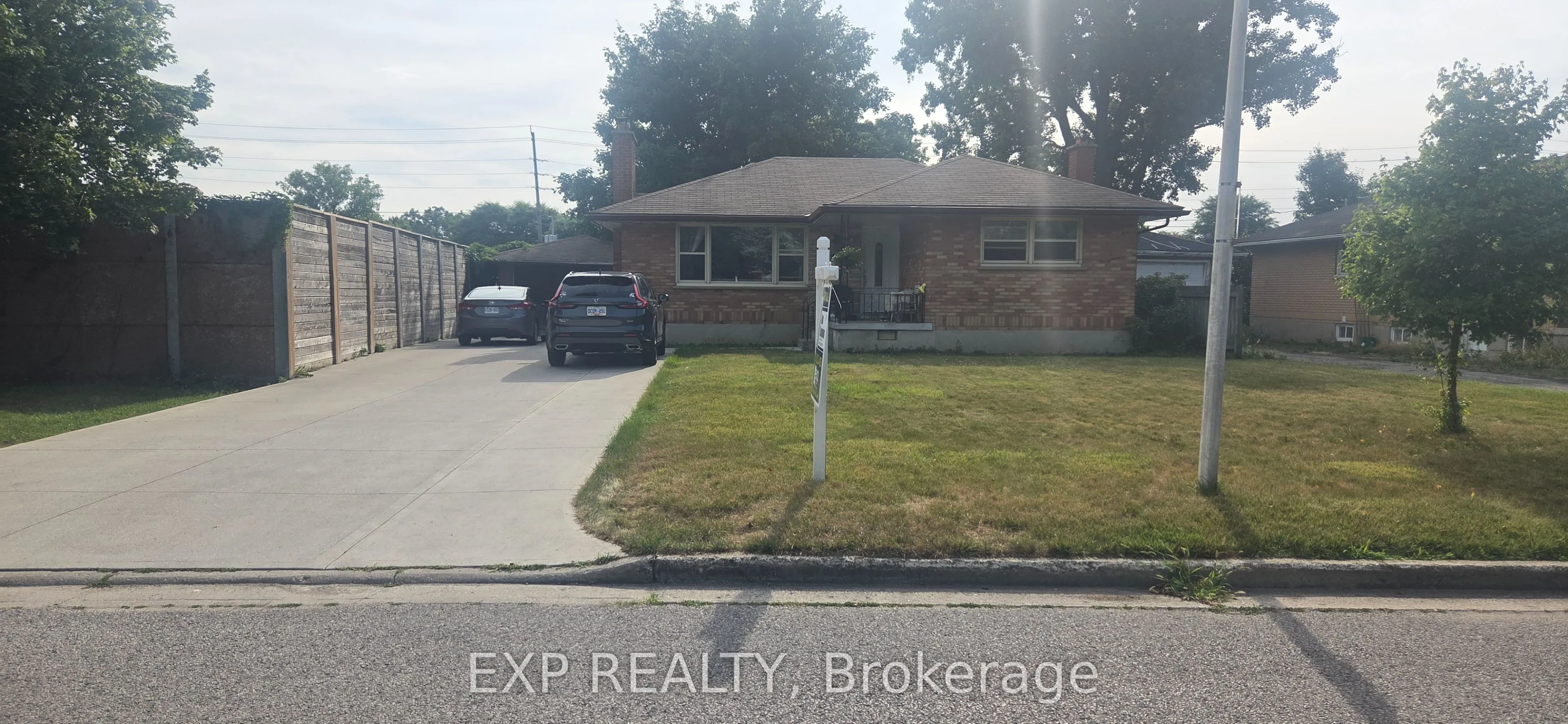 21 Irving Place, ON N5V 2H6