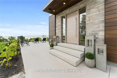 434 Front Road, ON N0E 1P0