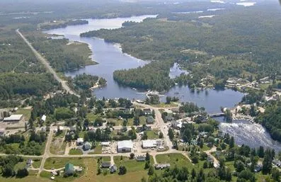 5 BAY Street, ON P0A 1P0