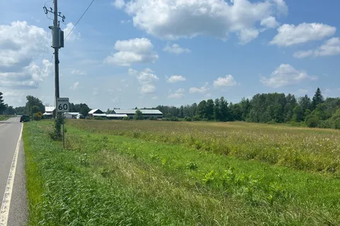 472 River Road, ON K0G 1N0