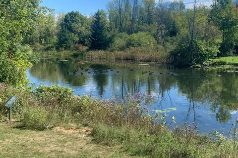 472 River Road, ON K0G 1N0