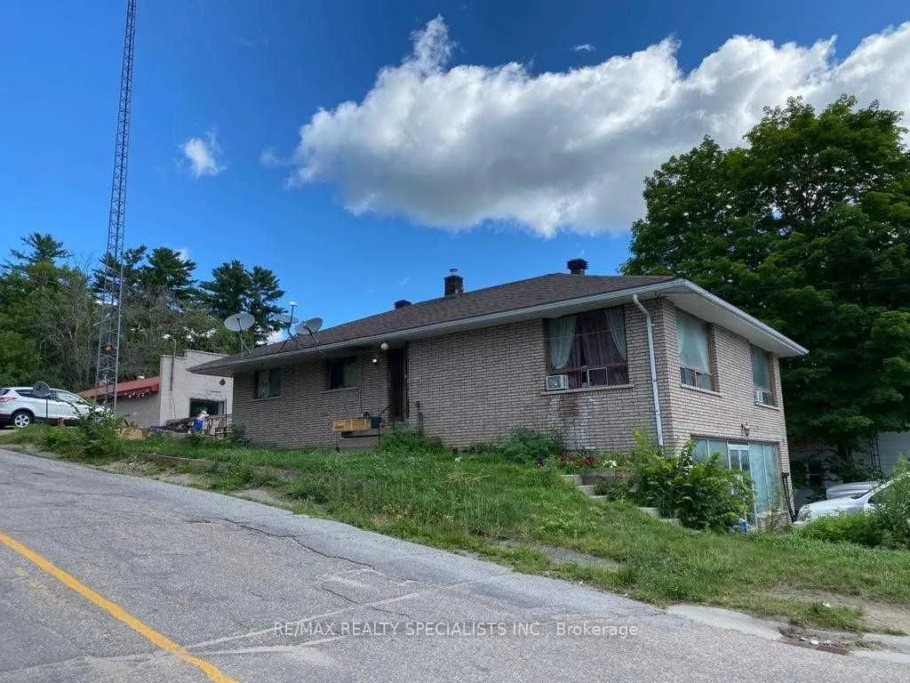 40 & 42 Bridge Street, ON K0L 1C0