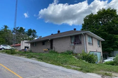 40 & 42 Bridge Street, ON K0L 1C0