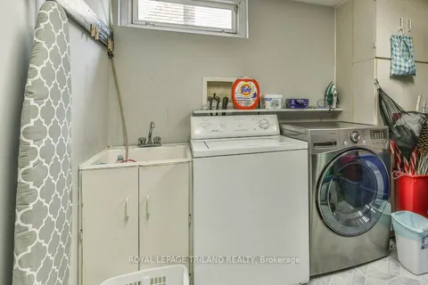 15 TALAVERA Crescent, ON N5V 1K7