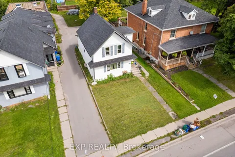 86 Queen Street, ON K9V 1G4