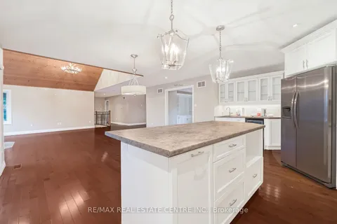 294288 8th Line, ON L9W 0J8