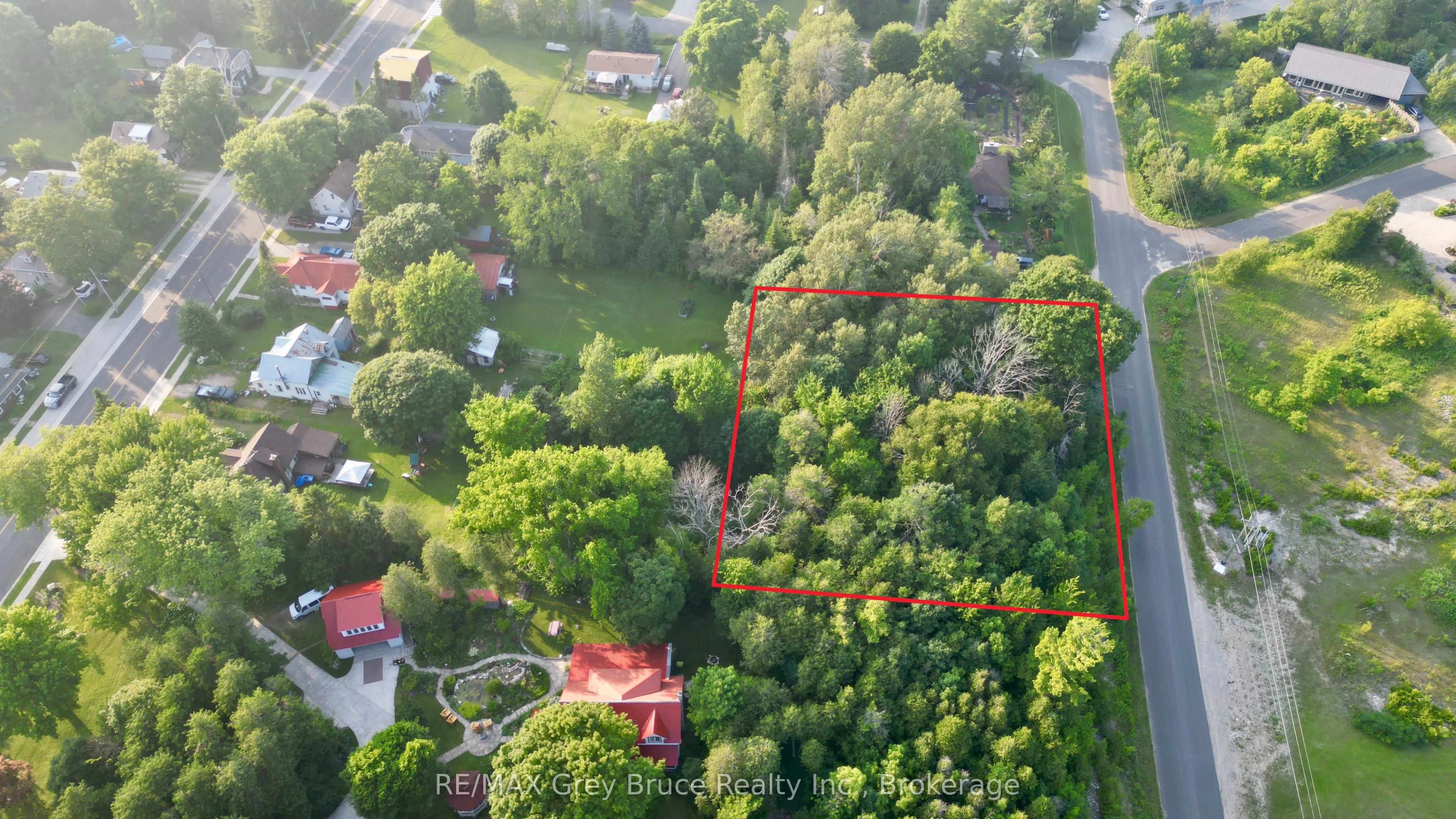 32 Helen Street, ON N0H 1W0