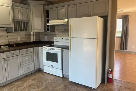 17 Mapleview Drive, ON N0A 1H0