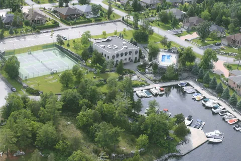 20 Island Bay Drive, ON K0M 1A0