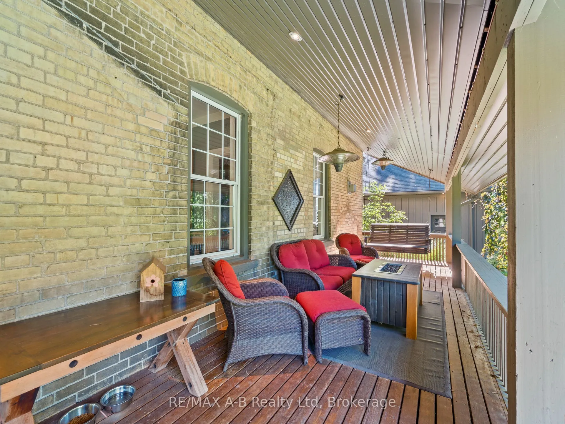 4734 32 Line, ON N5A 6S4