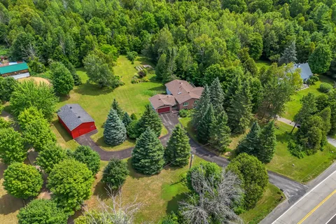 1043 County rd 44 Road, ON K0G 1T0