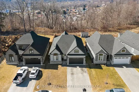 15 Compass Trail, ON N5L 0B8