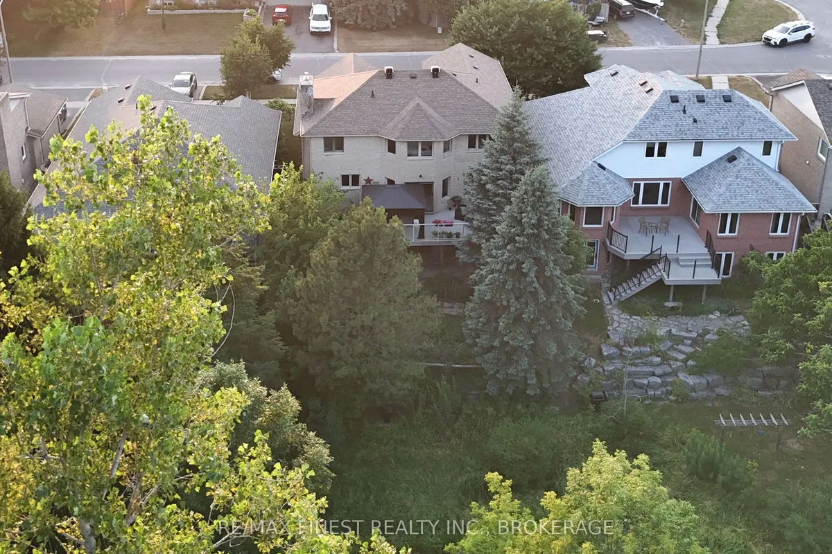 1082 Caitlin Crescent, ON K7P 2S4