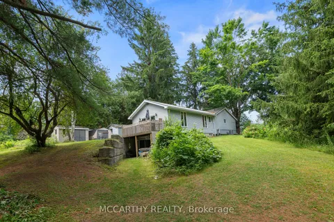 21 McCutcheon Road, ON L9V 3E8