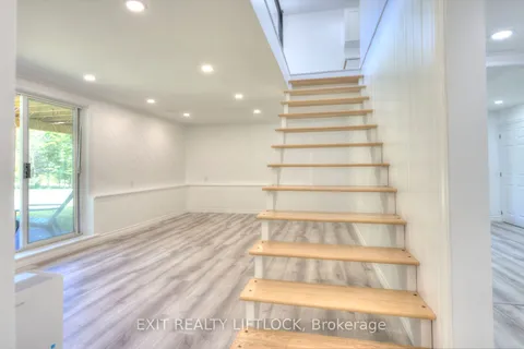 868 Addington Road, ON K0J 2G0