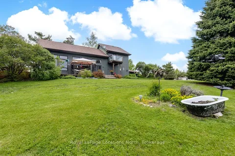 38 Old Carriage Road, ON L9W 6B2