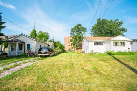 34 Prince Street, ON N7M 4N6