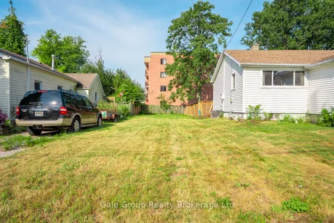 34 Prince Street, ON N7M 4N6