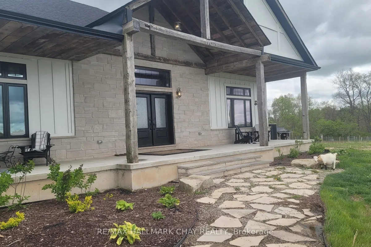 21298 Springfield Road, ON N0L 1T0