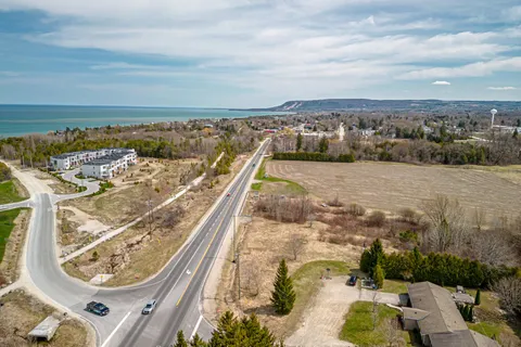 203 Arthur Street, ON N0H 2P0