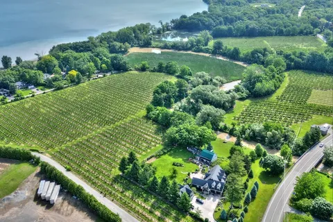 0000 Firelane 2 Road, ON L0S 1J0