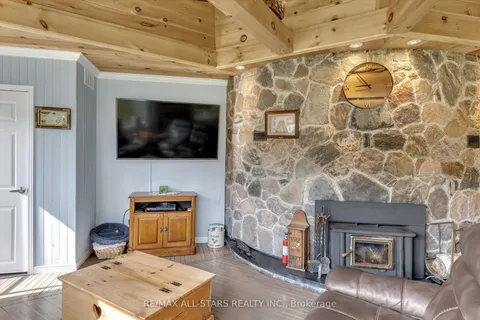 2 SACKITT Road, ON K0M 1N0