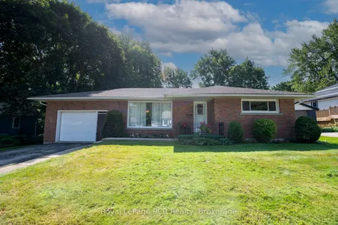 258 BIRMINGHAM Street, ON N0G 2L1