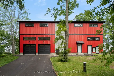 866 Bayview Drive, ON K0A 3M0