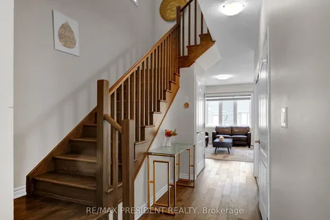 105 Eva Drive, ON N0B 1M0