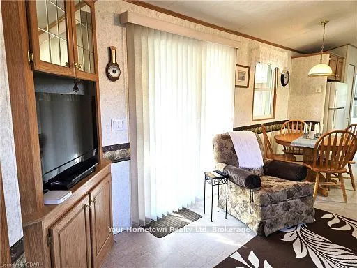 204 Beach Road, ON N1M 2W5