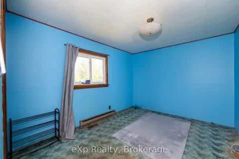 873 14th Street, ON N4K 6V5