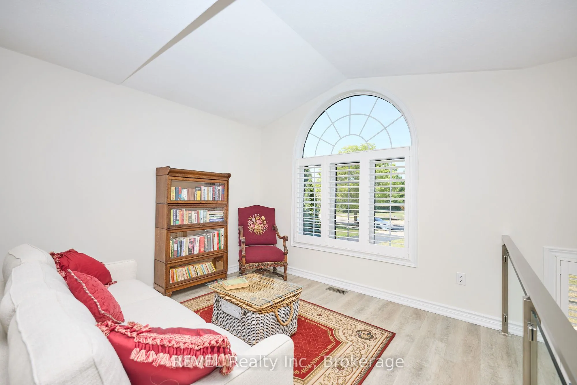 118 COLBECK Drive, ON L3C 7B2