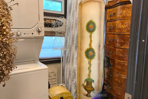 8845 Lundy's Lane, ON L2H 1H5