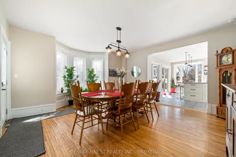 21A Centre Street, ON K0K 2T0