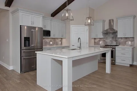 114 Barons Court, ON N0L 1B0